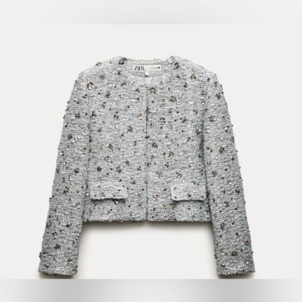 ZARA ZW NWT XL Collection Sequin Silver Jacket
Great for the Holidays &NYE